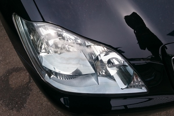 ヘッドライト擦り傷